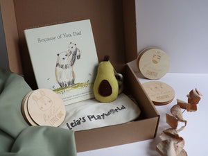 A Dad is Born Gift Set