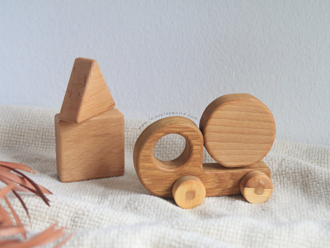 Wooden Pickup with 3 Shapes